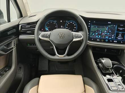 Volkswagen - Touareg