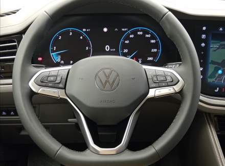 Volkswagen - Touareg
