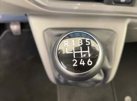 Volkswagen - Caravelle