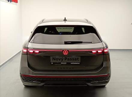 Volkswagen - Passat