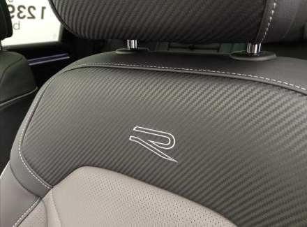 Volkswagen - Touareg