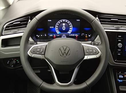 Volkswagen - Touran