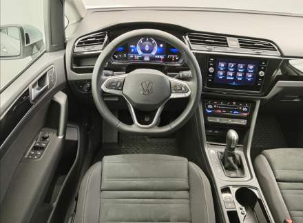 Volkswagen - Touran