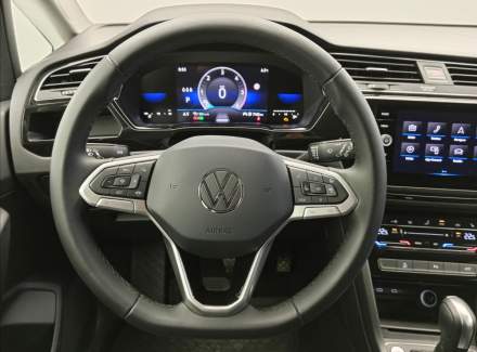 Volkswagen - Touran