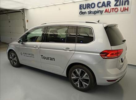 Volkswagen - Touran