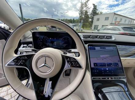 Mercedes-Benz - S-class