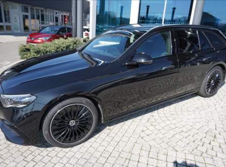 Mercedes-Benz - E-class