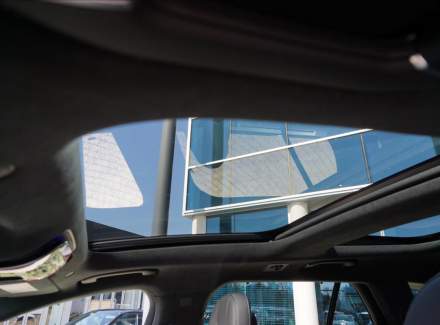 Mercedes-Benz - E-class