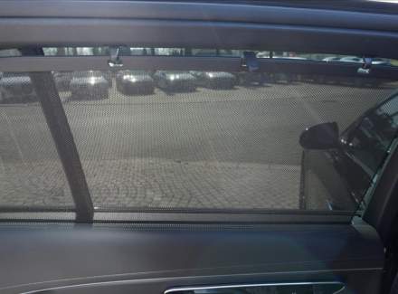 Mercedes-Benz - E-class