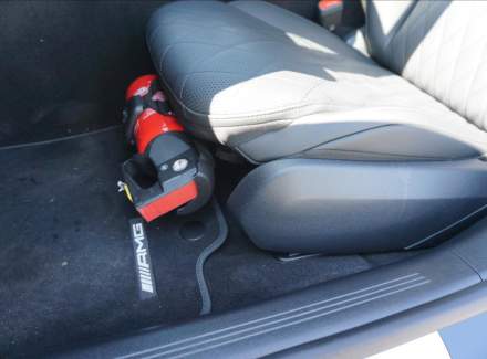 Mercedes-Benz - E-class