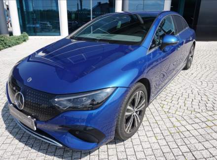 Mercedes-Benz - EQE