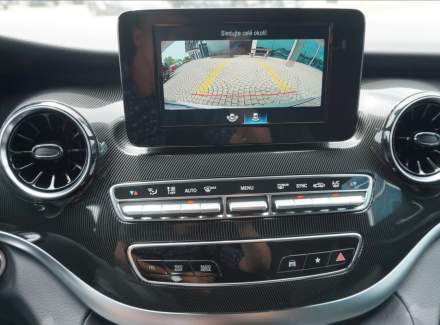 Mercedes-Benz - V-class