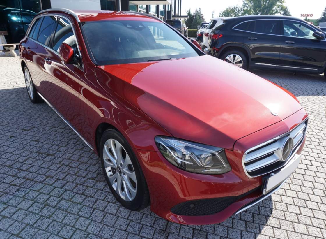 Mercedes-Benz - E-class