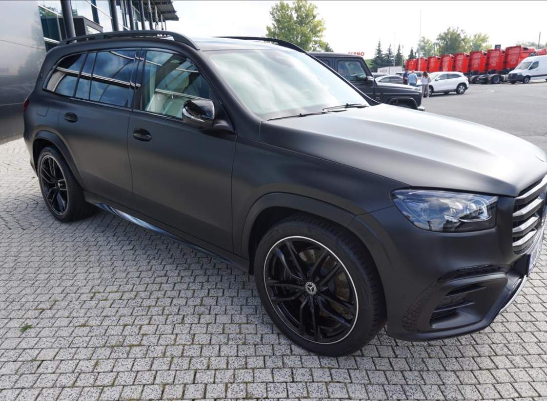 Mercedes-Benz - GLS