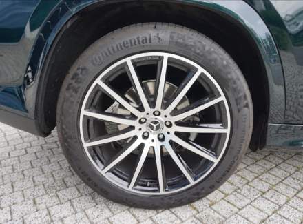 Mercedes-Benz - GLS