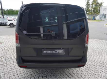 Mercedes-Benz - V-class