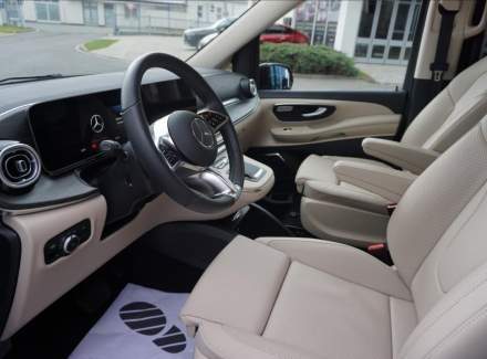 Mercedes-Benz - V-class