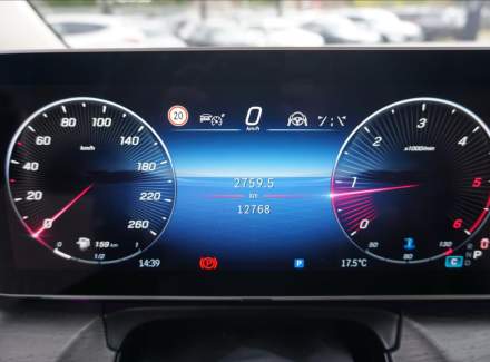 Mercedes-Benz - V-class