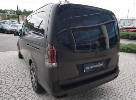 Mercedes-Benz - V-class