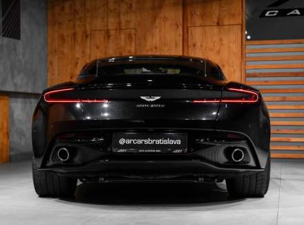Aston Martin - DB11