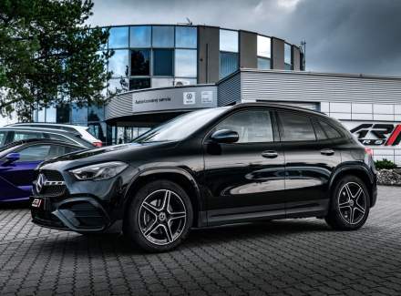 Mercedes-Benz - GLA