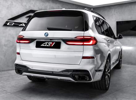 BMW - X7