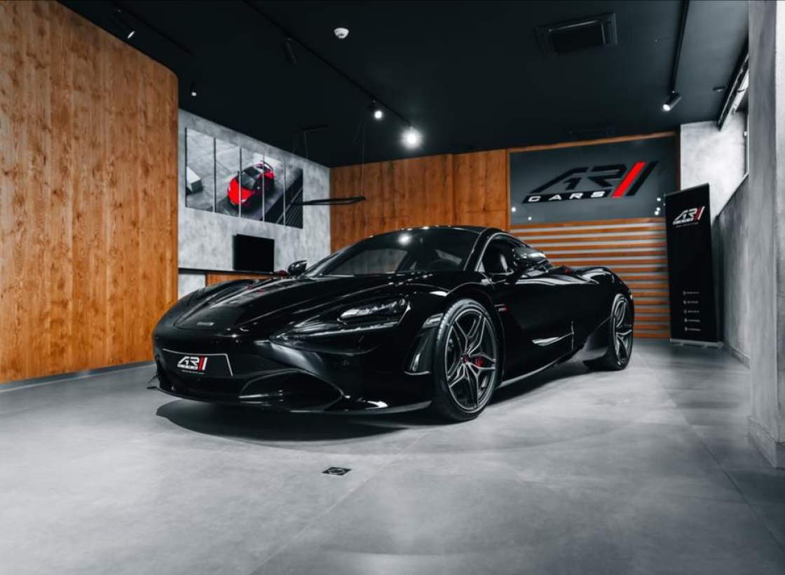 McLaren - 720S