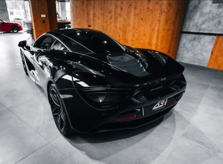 McLaren - 720S