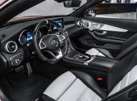 Mercedes-Benz - C-class