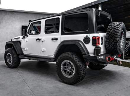 Jeep - Wrangler