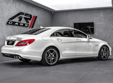 Mercedes-Benz - CLS
