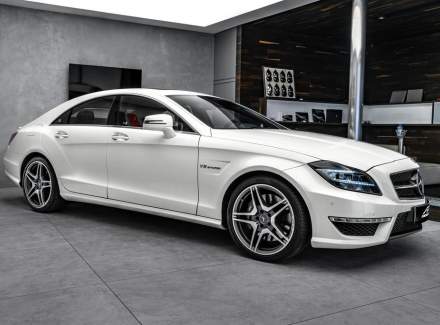 Mercedes-Benz - CLS