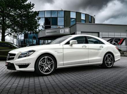 Mercedes-Benz - CLS