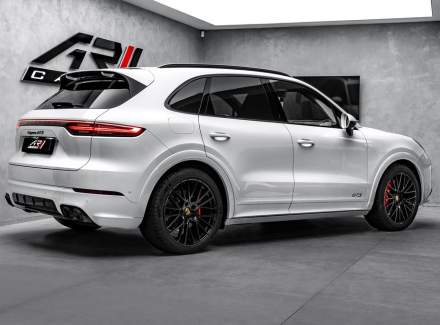 Porsche - Cayenne
