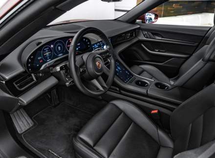 Porsche - Taycan