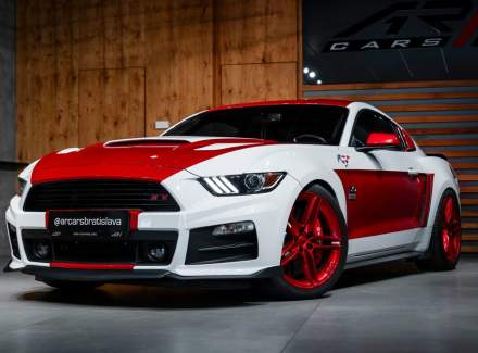 Ford - Mustang