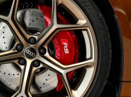Audi - RS 6