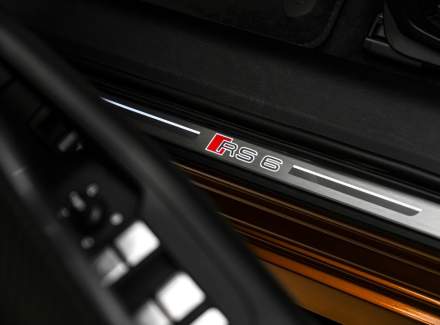 Audi - RS 6