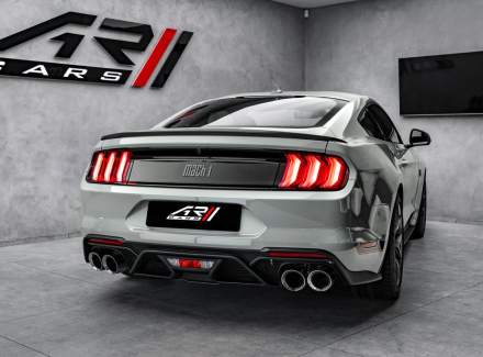 Ford - Mustang