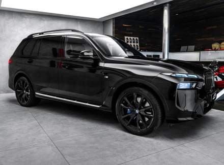 BMW - X7
