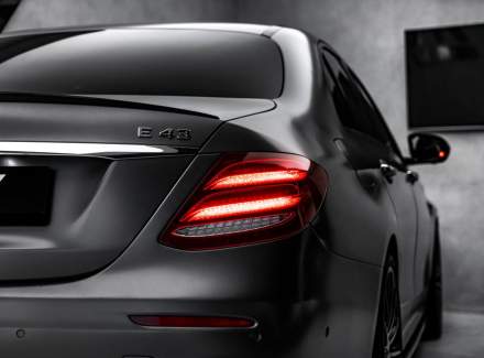 Mercedes-Benz - E-class