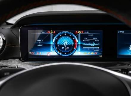 Mercedes-Benz - E-class