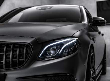 Mercedes-Benz - E-class