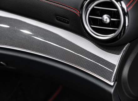 Mercedes-Benz - E-class