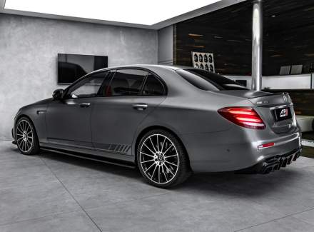 Mercedes-Benz - E-class