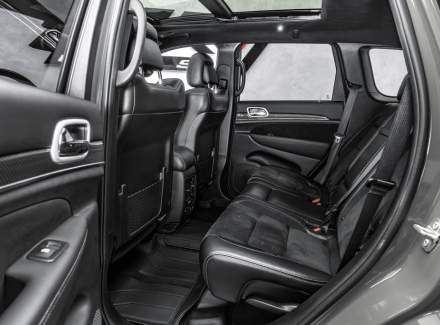 Jeep - Grand Cherokee