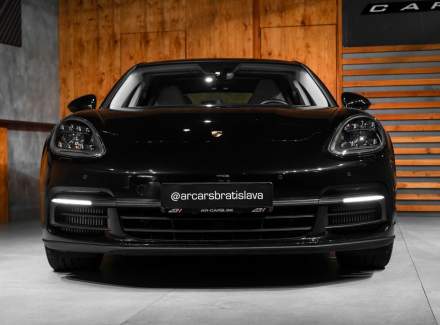 Porsche - Panamera