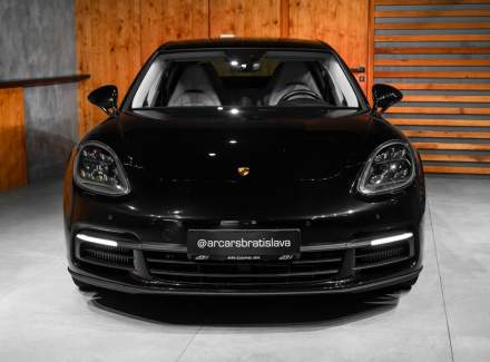 Porsche - Panamera