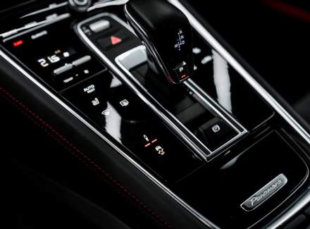 Porsche - Panamera