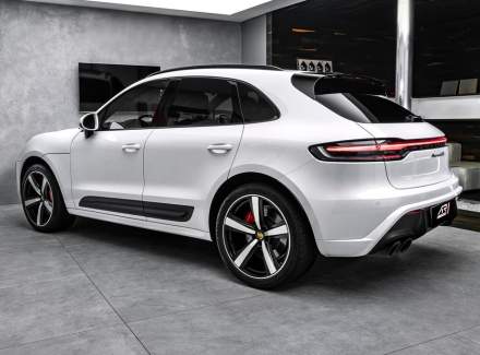 Porsche - Macan